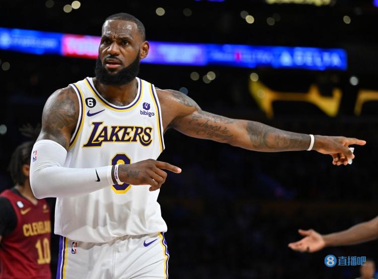 意媒：齐米卡斯无法说服加斯佩里尼，罗马找寻其他左后卫人选（意媒：齐米卡斯未获加斯佩里尼认可，罗马转寻左后卫新目标）