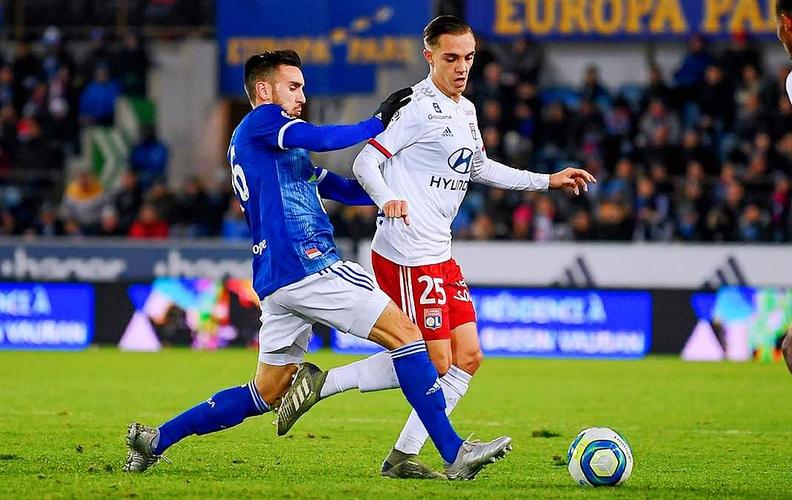 西媒：贝蒂斯将与伊斯科续约至2028年，薪资将与安东尼持平（西媒：贝蒂斯拟与伊斯科续约至2028年，薪酬水平对标安东尼）