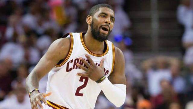 雷霆以132比111大胜独行侠，亚历山大高效砍下33分，延续14连胜。（雷霆132-111轻取独行侠，亚历山大高效轰下33分，豪取14连胜）