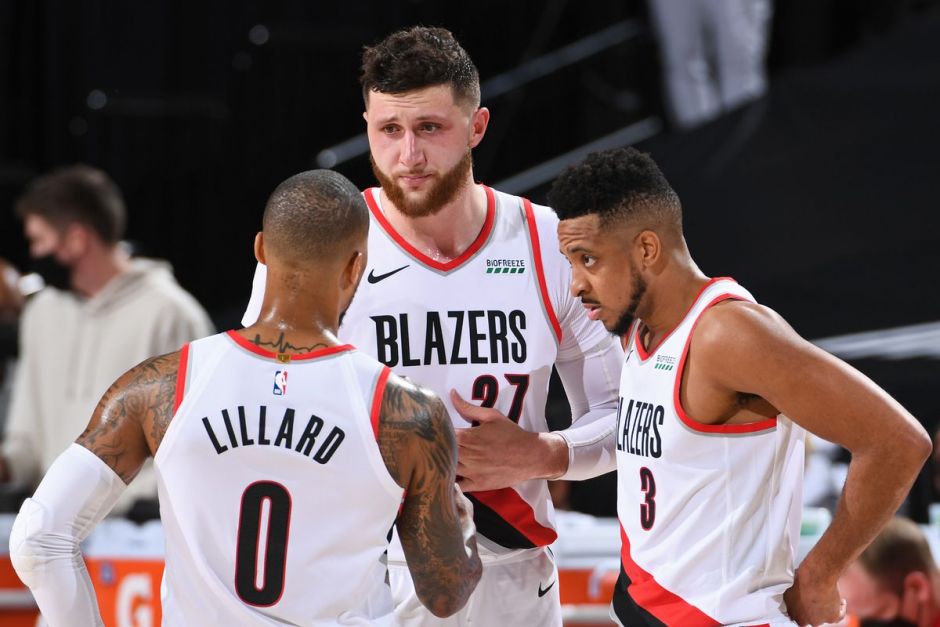 拉拉维亚：我们今天很拼但就是投不进 三分38中6&罚球还罚丢7个（拉拉维亚：拼劲十足却手感冰凉，三分38投仅6中、罚球也丢了7个）