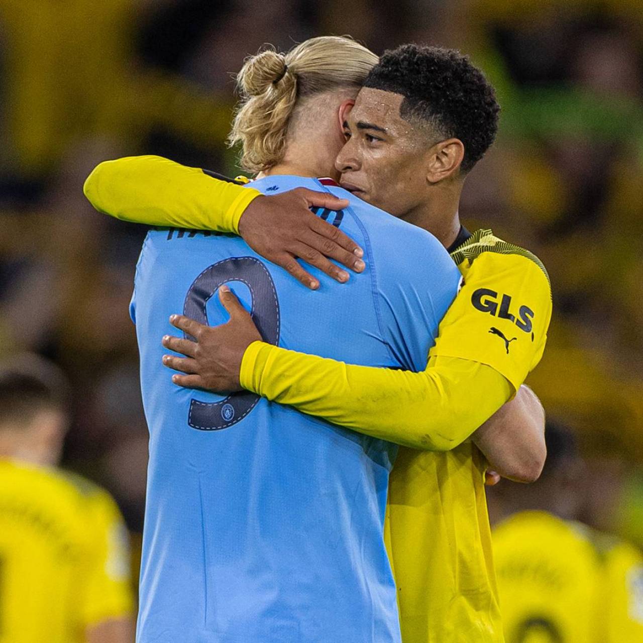 亚历山大三节打卡，展现高效竞技状态（亚历山大仅用三节收工，高效输出尽显竞技状态）