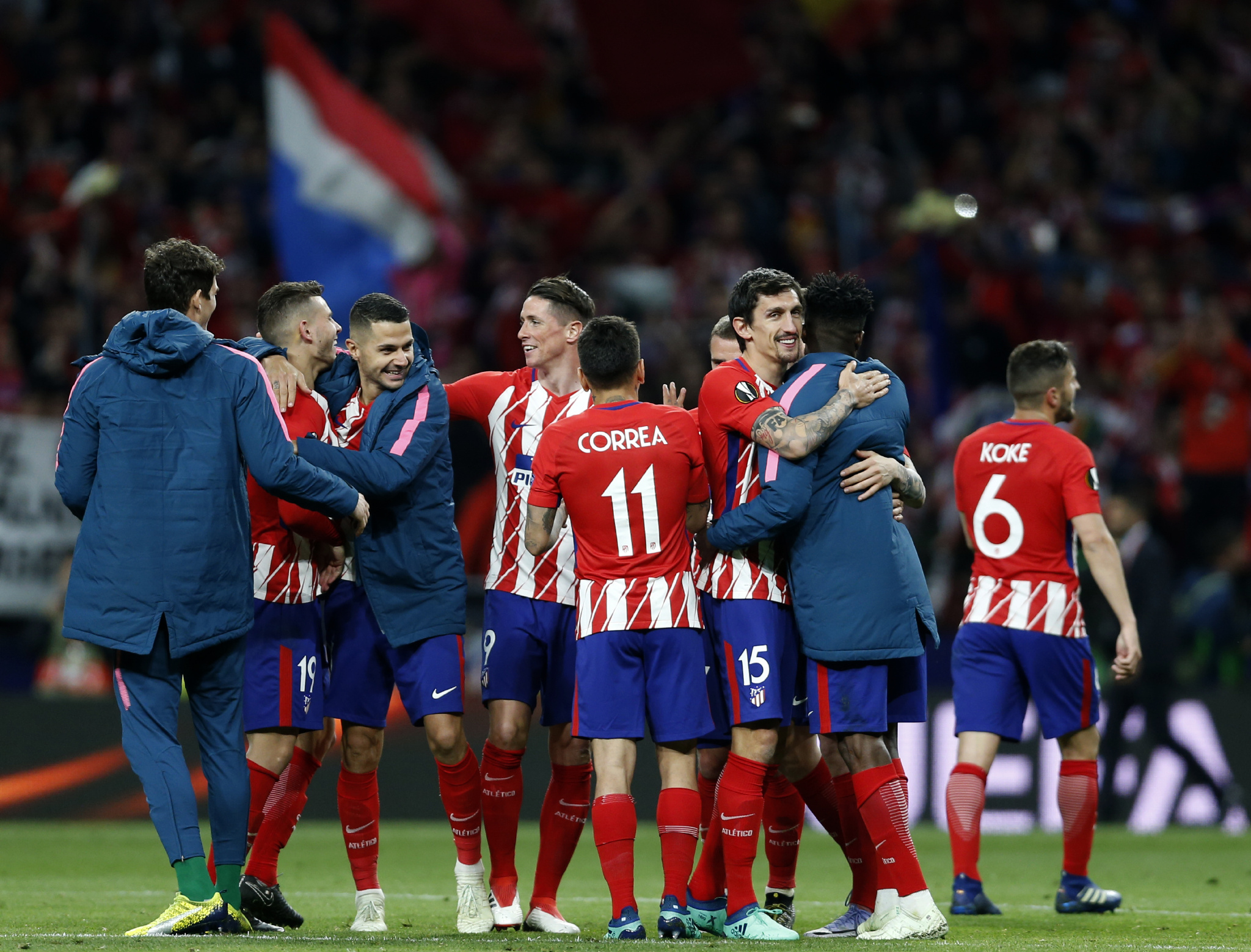 记者：梅西不考虑以球员身份回巴萨，若回归会是担任管理职务（记者：梅西无意以球员身份重返巴萨，若回归将加入管理层）